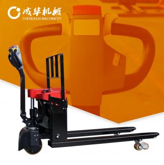 成華小金剛電動(dòng)叉車(chē)1.6T1.8T2T噸全電動(dòng)托盤(pán)搬運(yùn)車(chē)